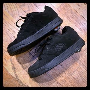 New Boys Heelys!